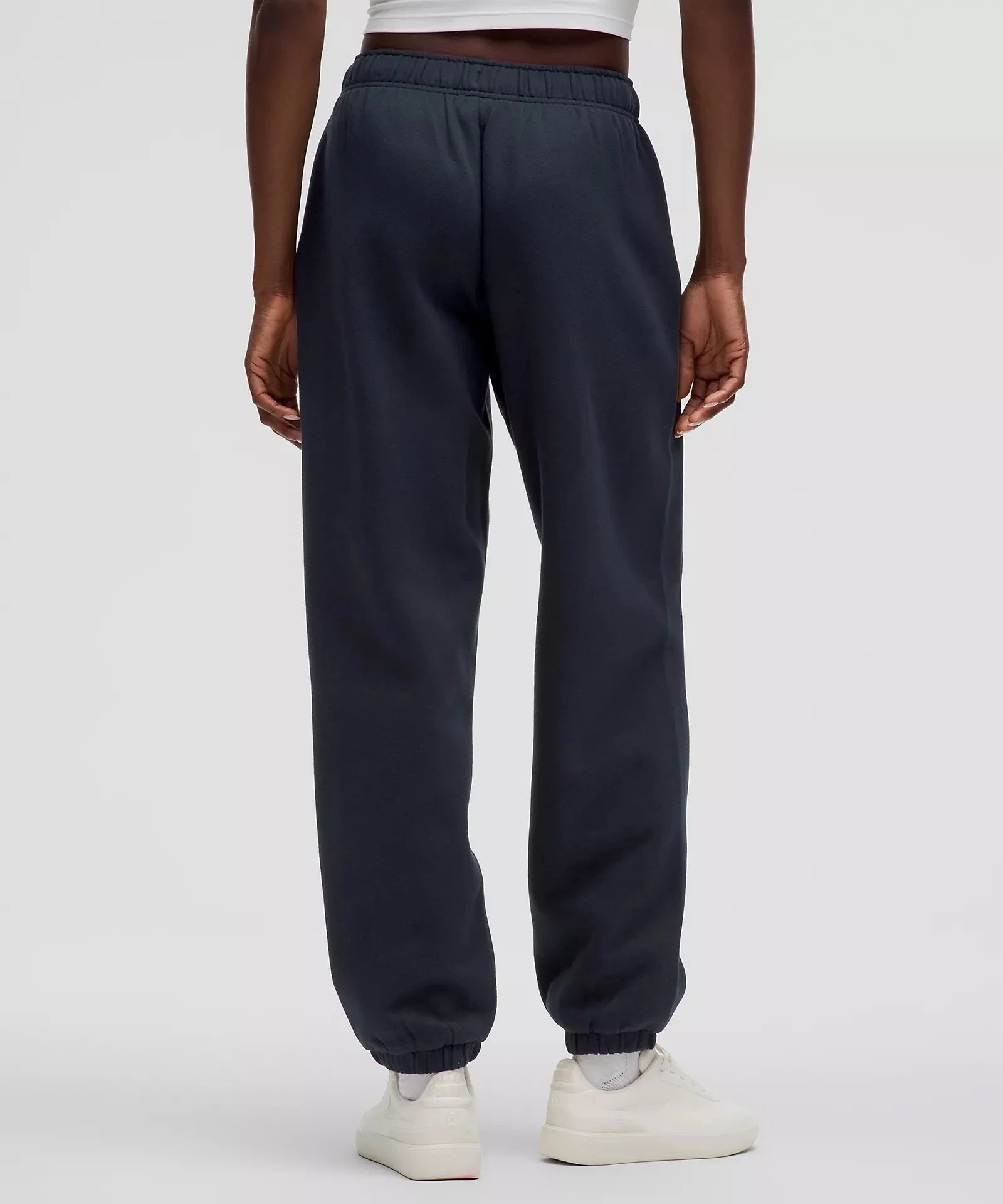 Scuba Mid-Rise Oversized Jogger