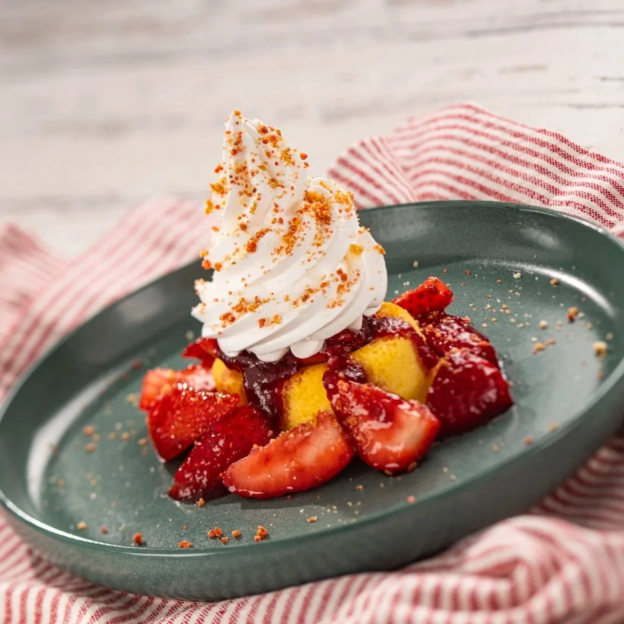 EPCOT Flower &amp; Garden Festival 2026 Food Guide