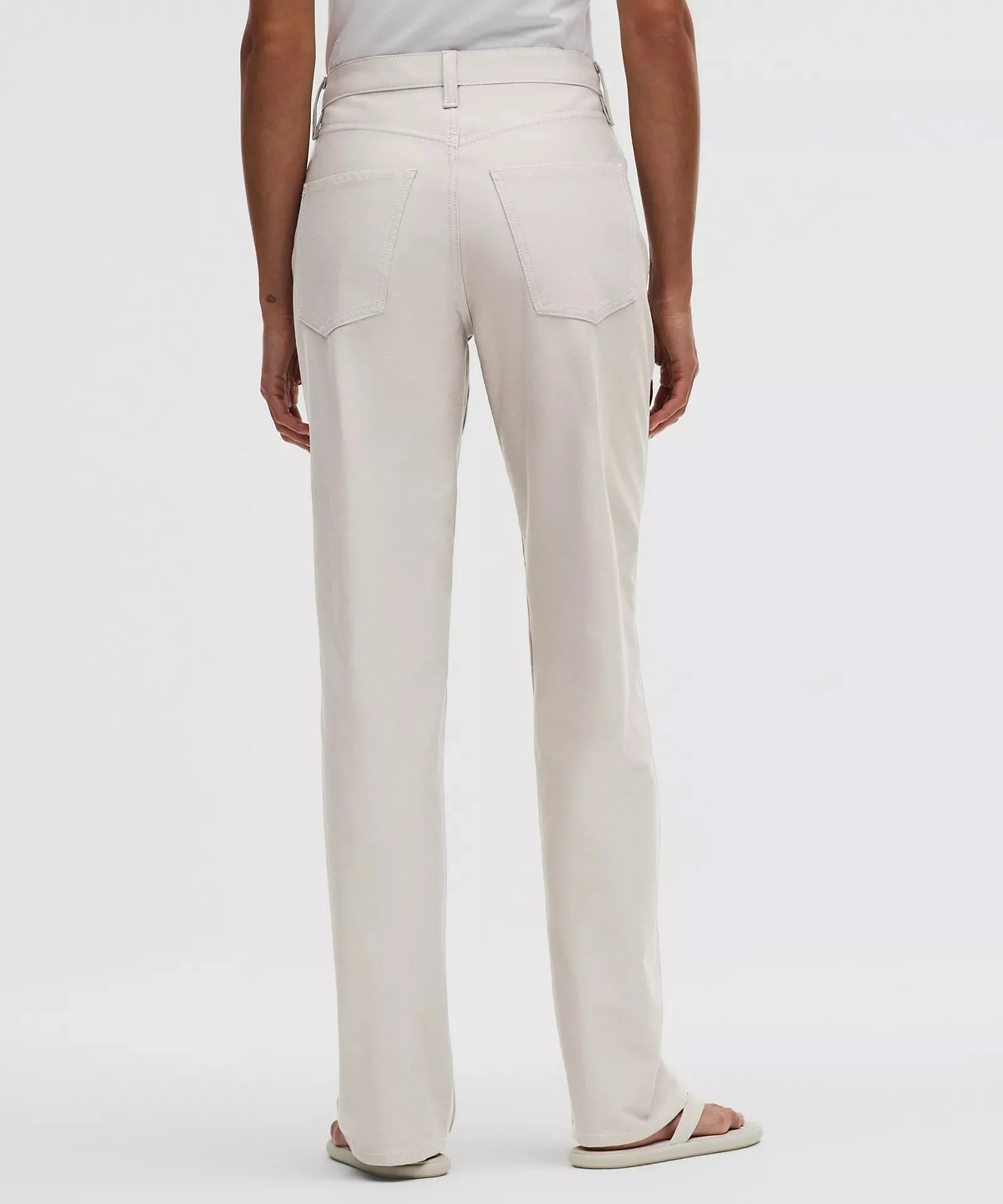 EasyFive Mid-Rise Relaxed-Straight Pant