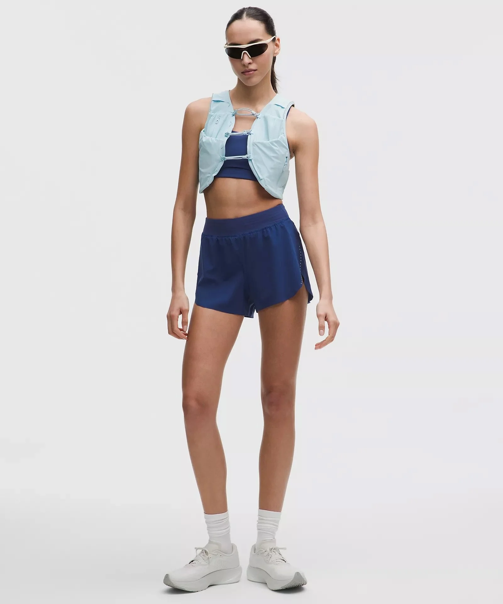 Fast and Free High-Rise Classic-Fit Split Short 3"