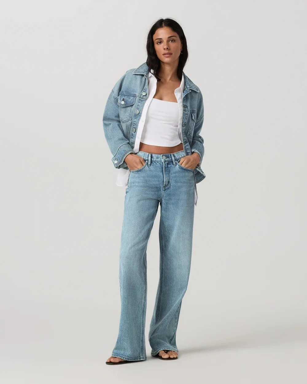 Vuori Vintage Wideleg Jean - Light Wash Indigo Denim