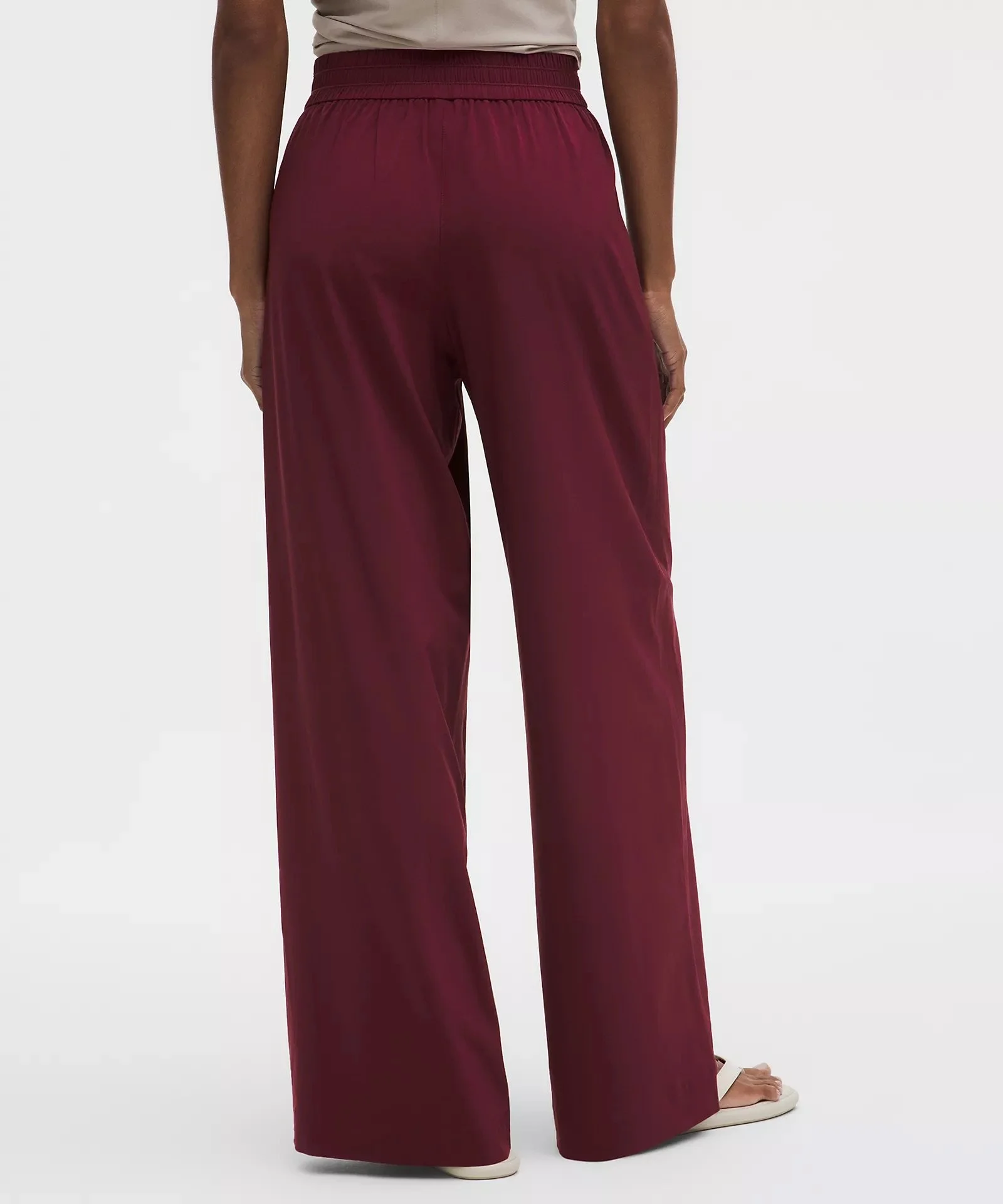 Breezily Mid-Rise Pant
