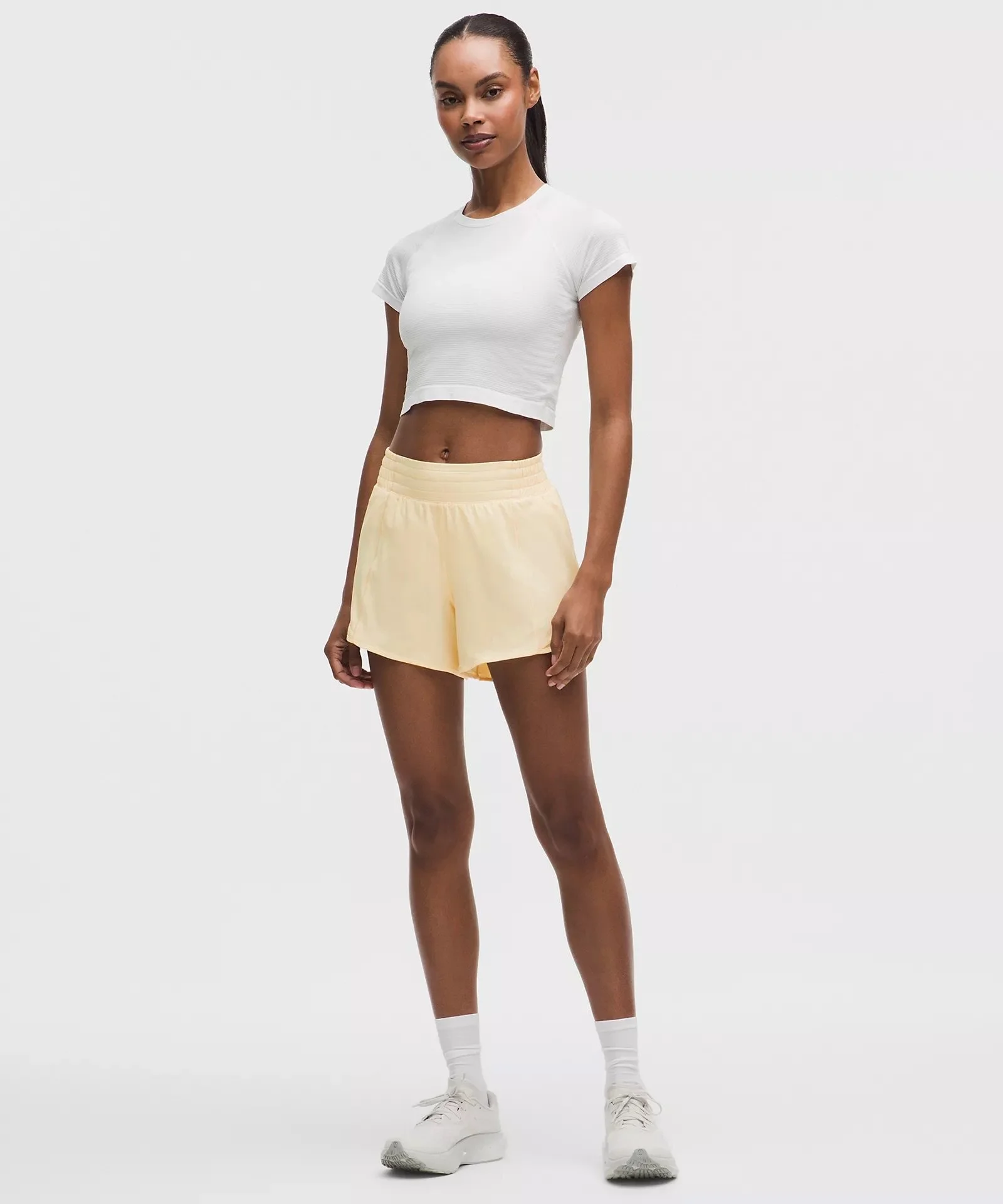 Hotty Hot High-Rise Lined Short 4"