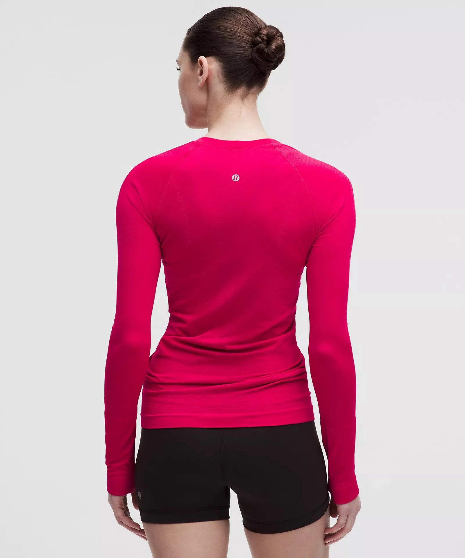 Swiftly Tech Long-Sleeve Shirt 2.0 Hip Length