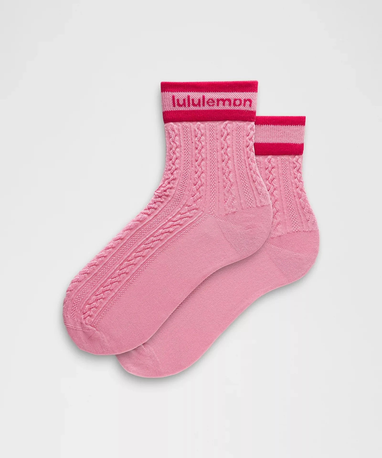 Cable-Knit Quarter Socks