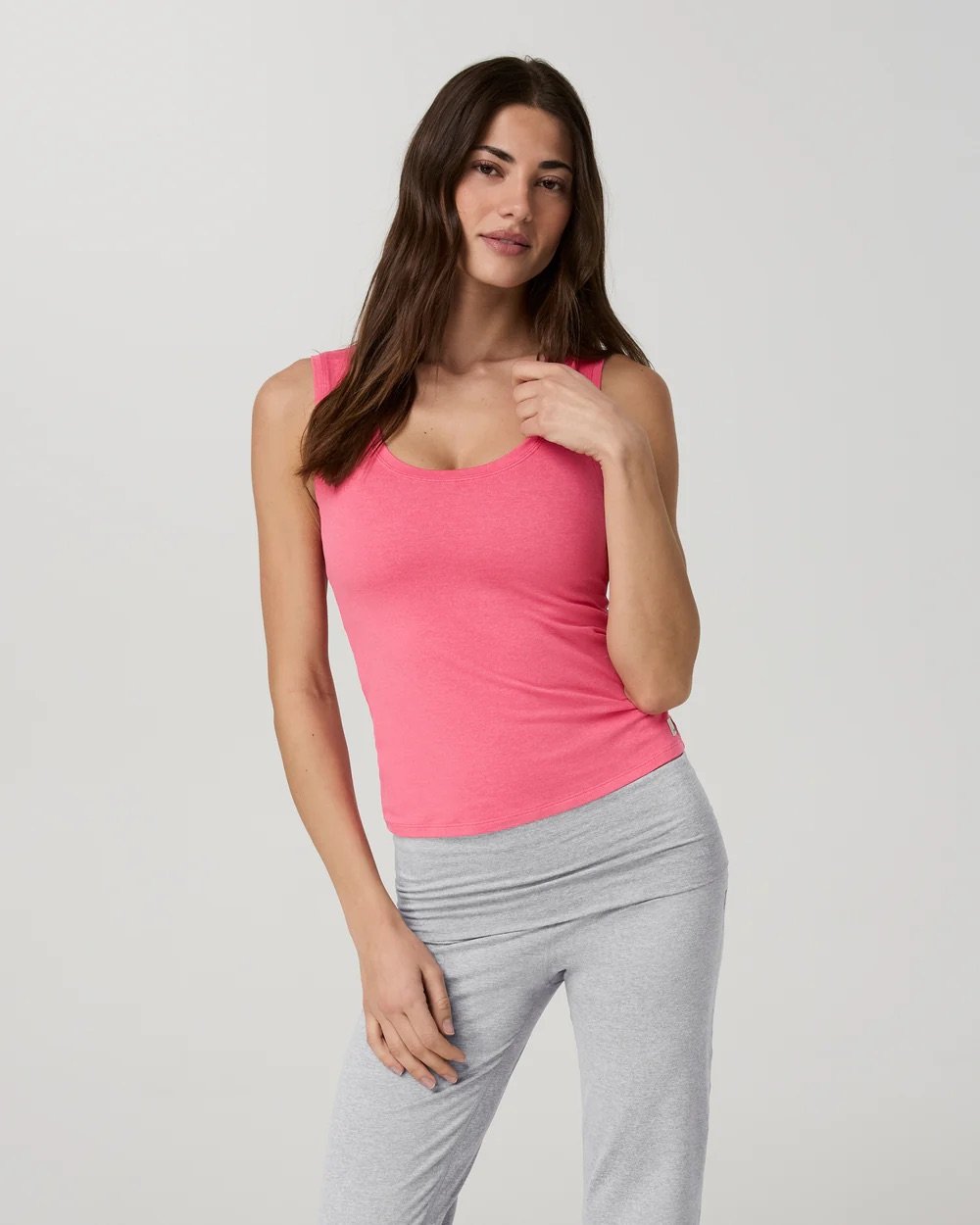 Halo Essential Scoop Tank Long
