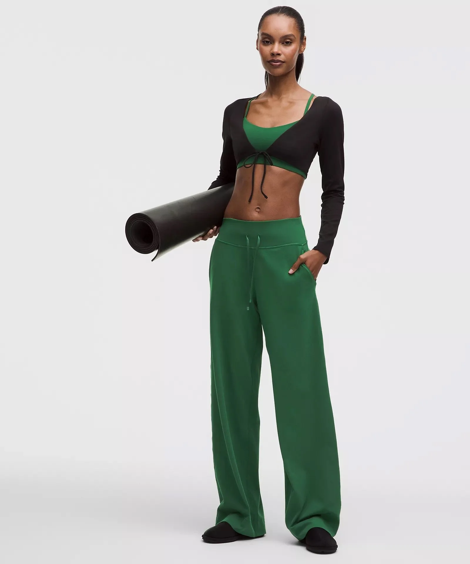 Groove Wide-Leg High-Rise Pant