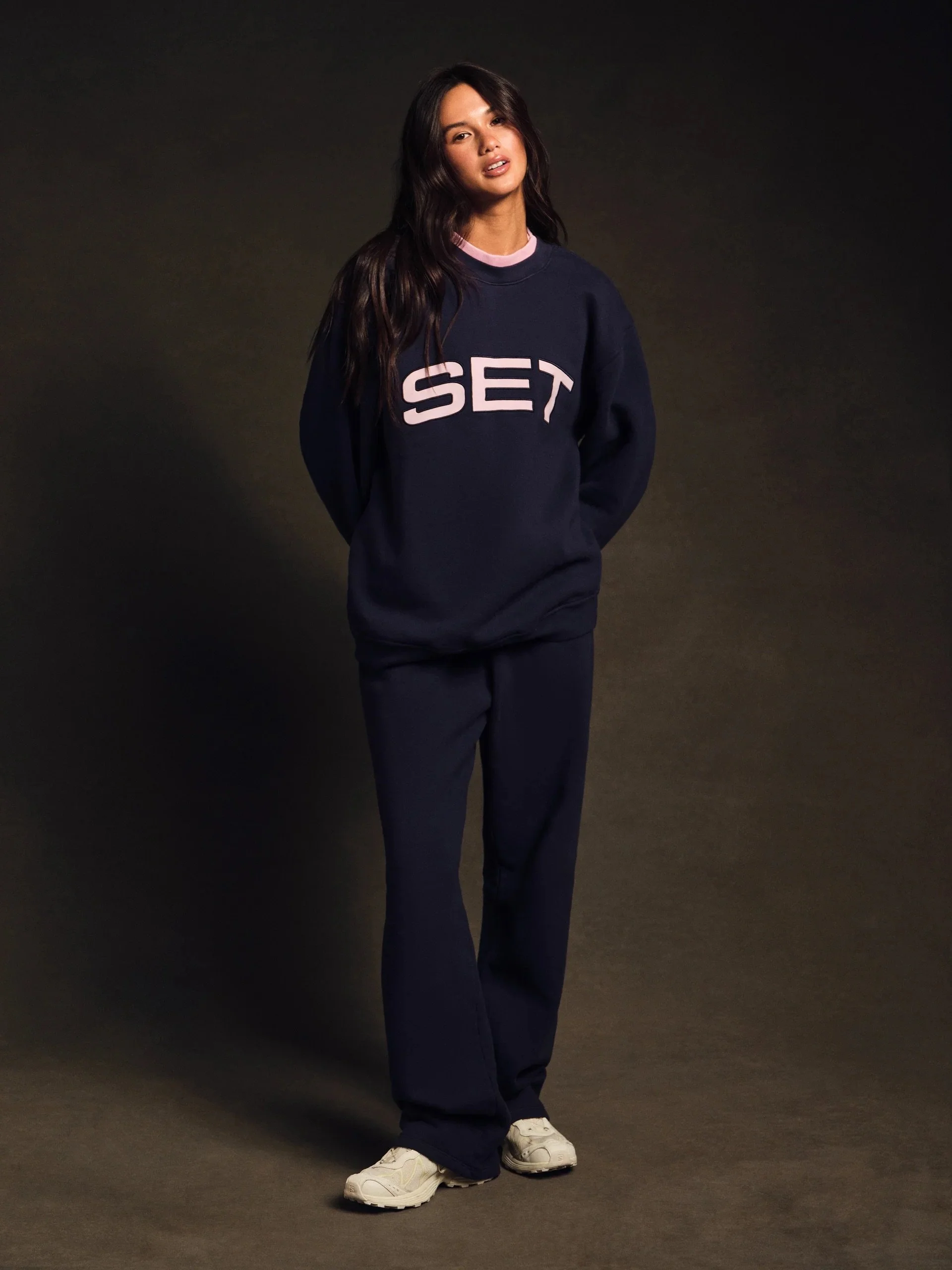 Midweight Sweats Staple Straight Leg Sweatpants