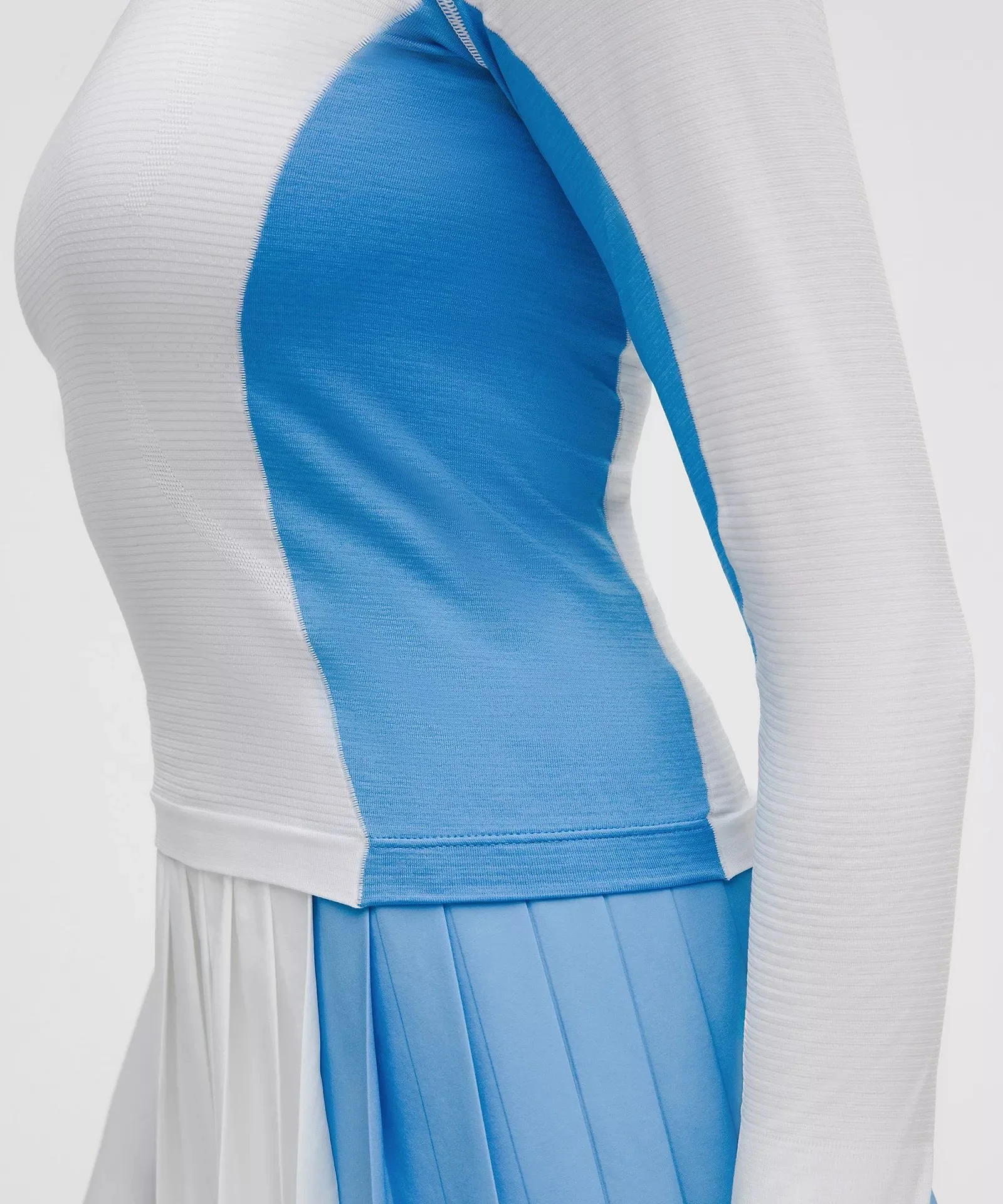 Swiftly Tech Long-Sleeve 2.0 Waist Length Colour Block
