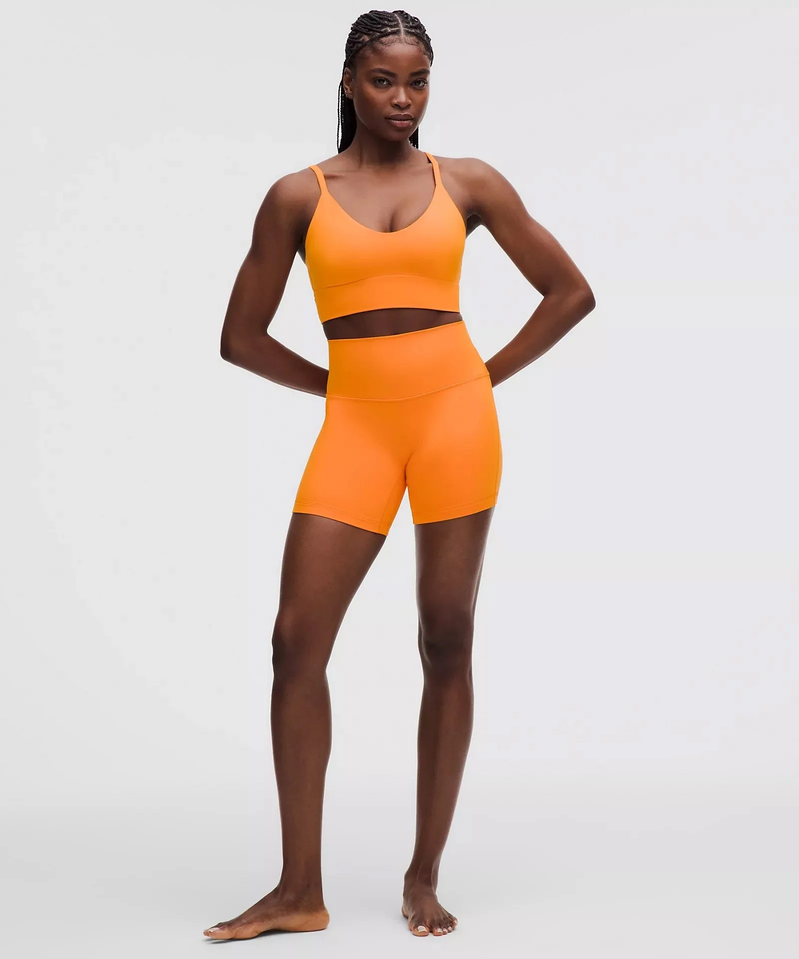 Focuser Scoop-Neck Bra Nulu - C/D Cups