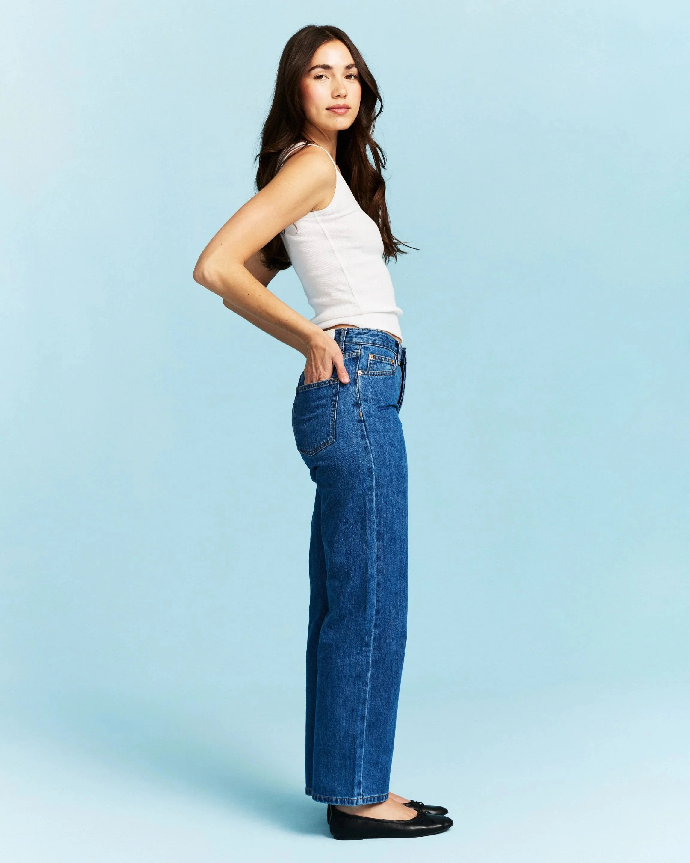Classic Straight Jeans - Medium Wash