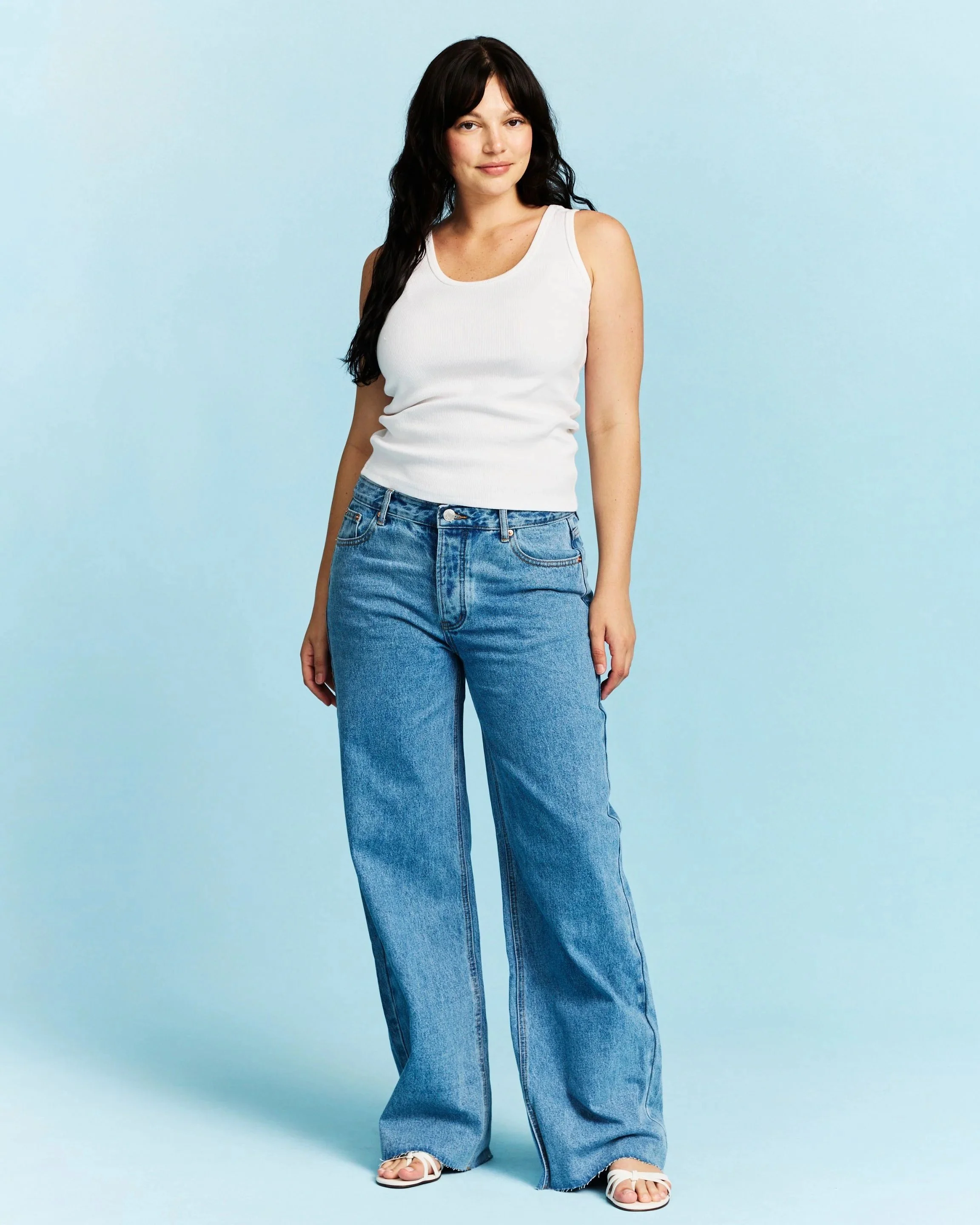 Low Rise Baggy Jeans - Vintage Wash