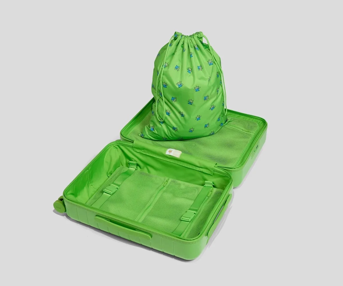The Bigger Carry-On&nbsp;- Alien Green