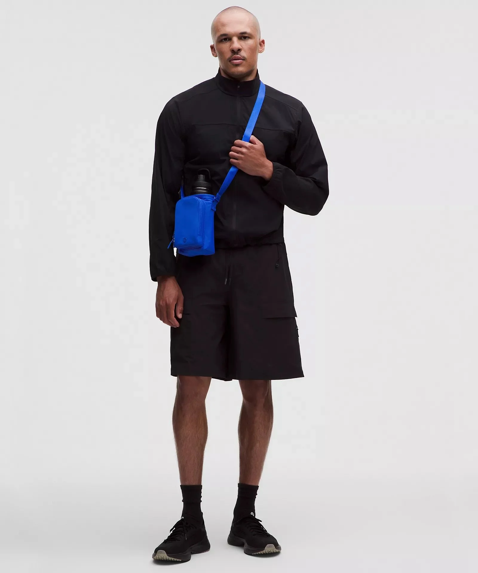Water Bottle Crossbody with Front Pocket 2L