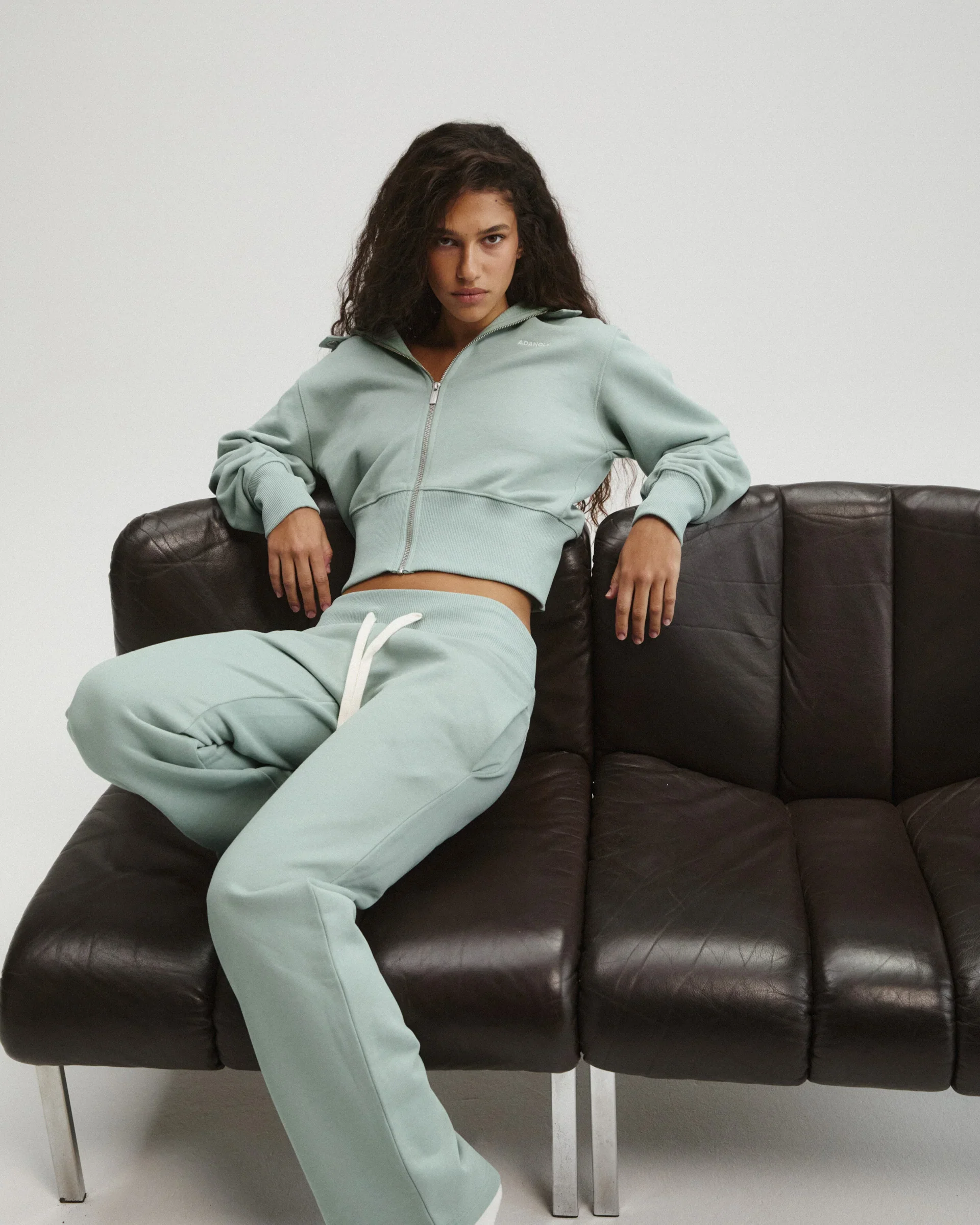 Rib Waist Straight Leg Sweatpants