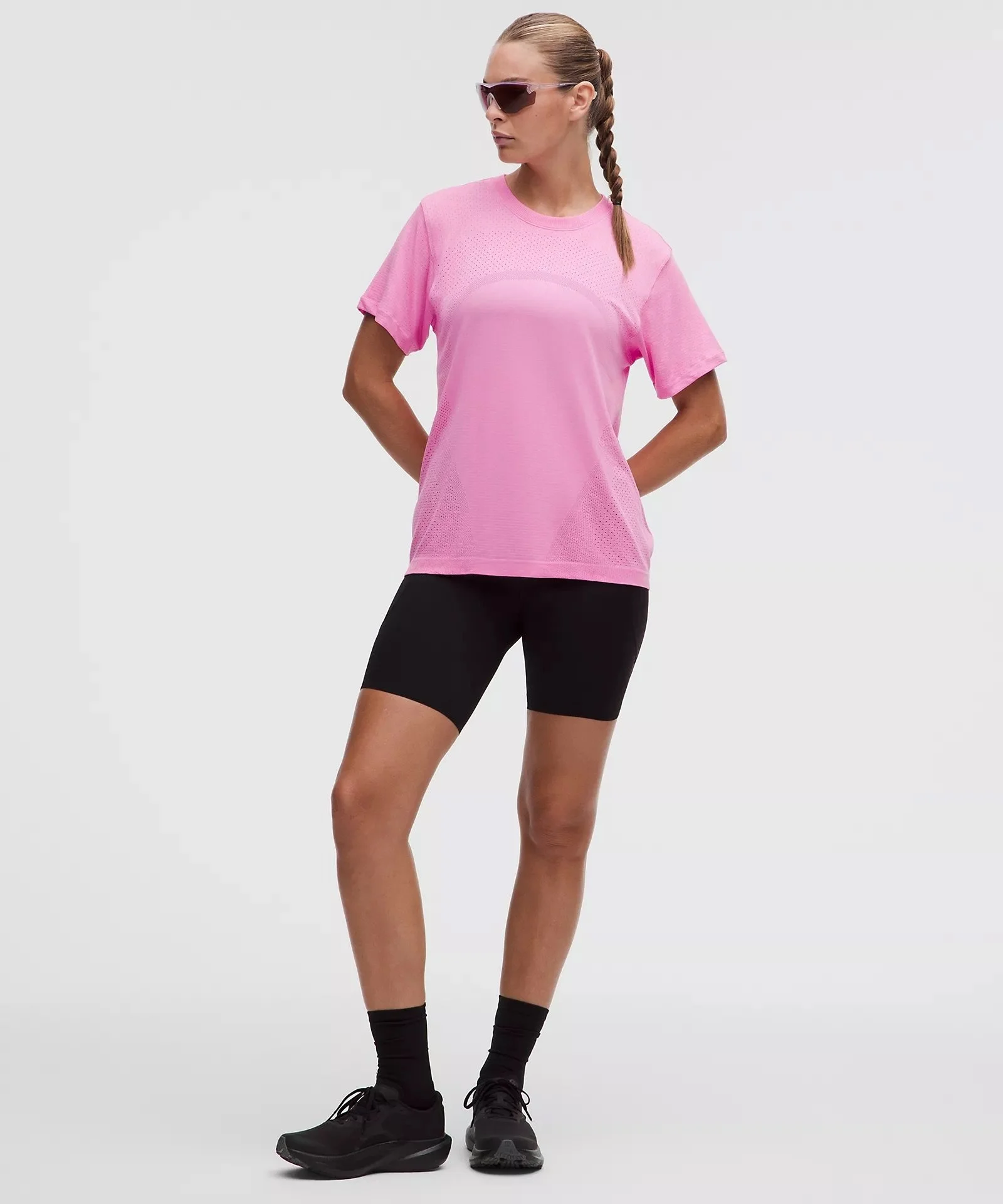 Swiftly Relaxed Short-Sleeve Shirt Hip Length Logo