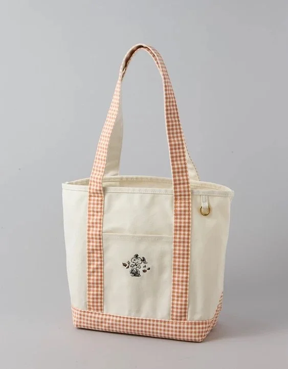 AE Off-Duty Snoopy Tote Bag