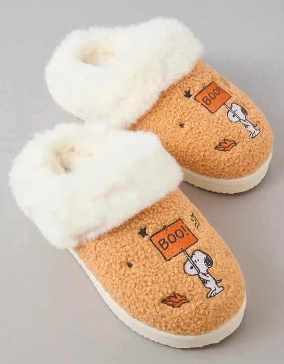 AE Snoopy Boo! Scuff Slipper