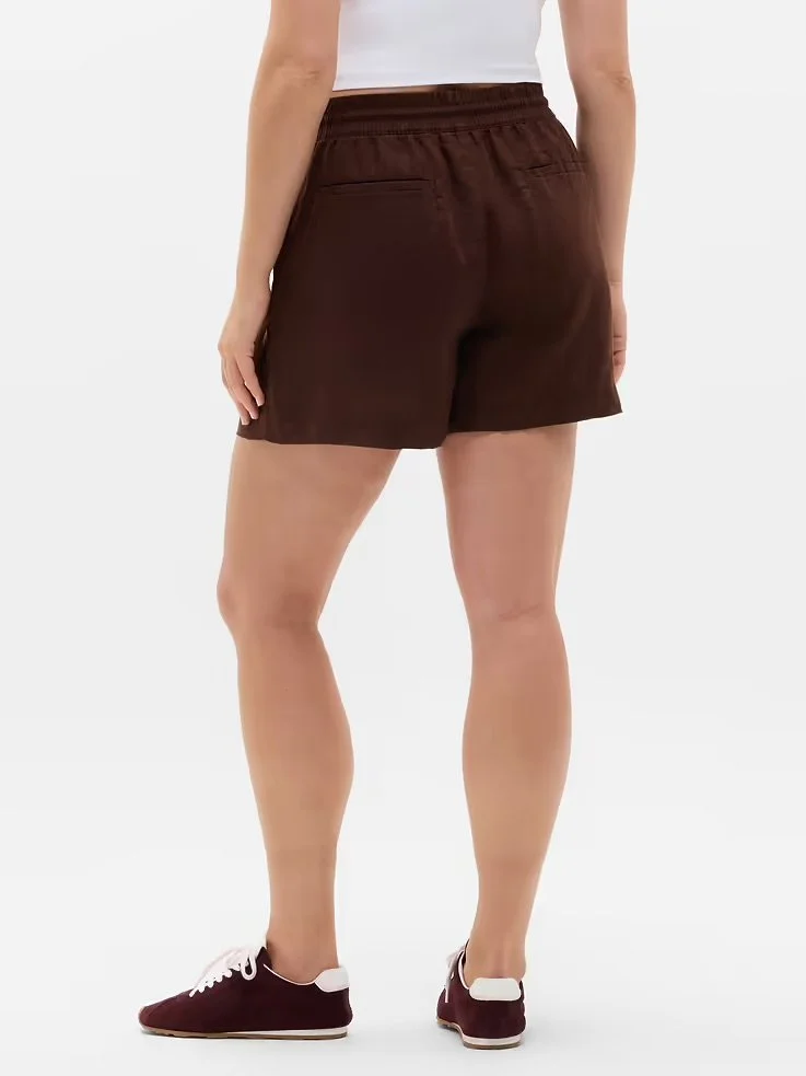 Retreat Linen Mid Rise 4" Short