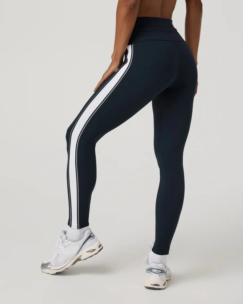 Daily Track Legging