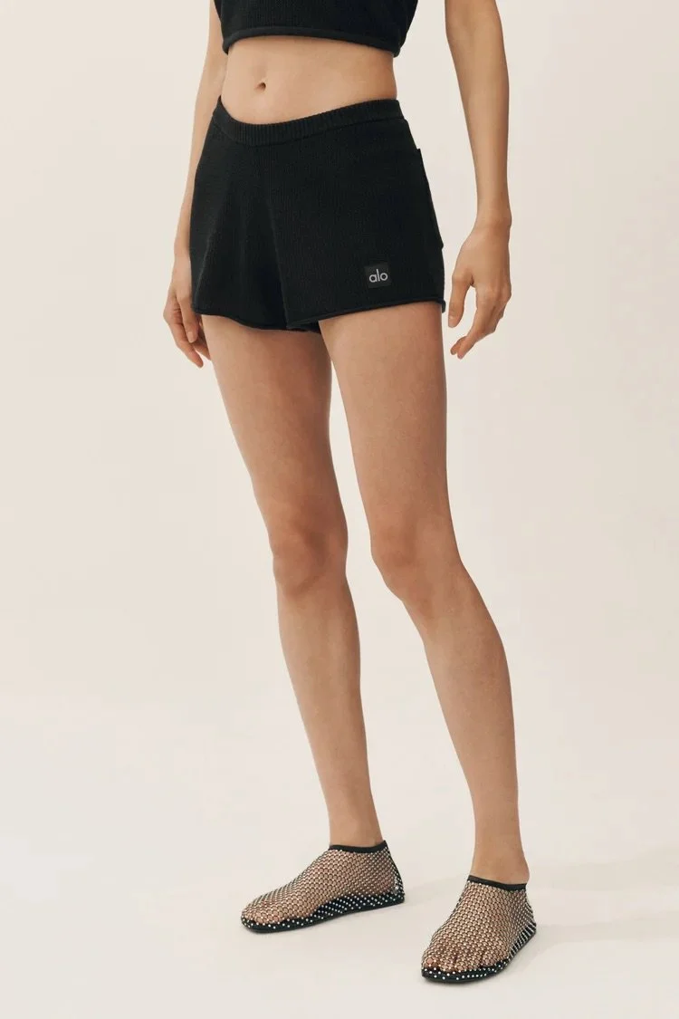 Silk Cashmere Mid-Rise Heatwave Short