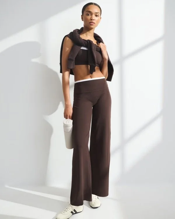 YPB studioFLEX Wide Leg Legging