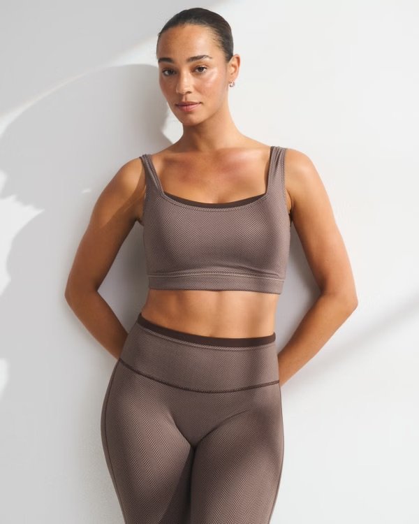 YPB studioFLEX Curve Love Double-Layered Sports Bra