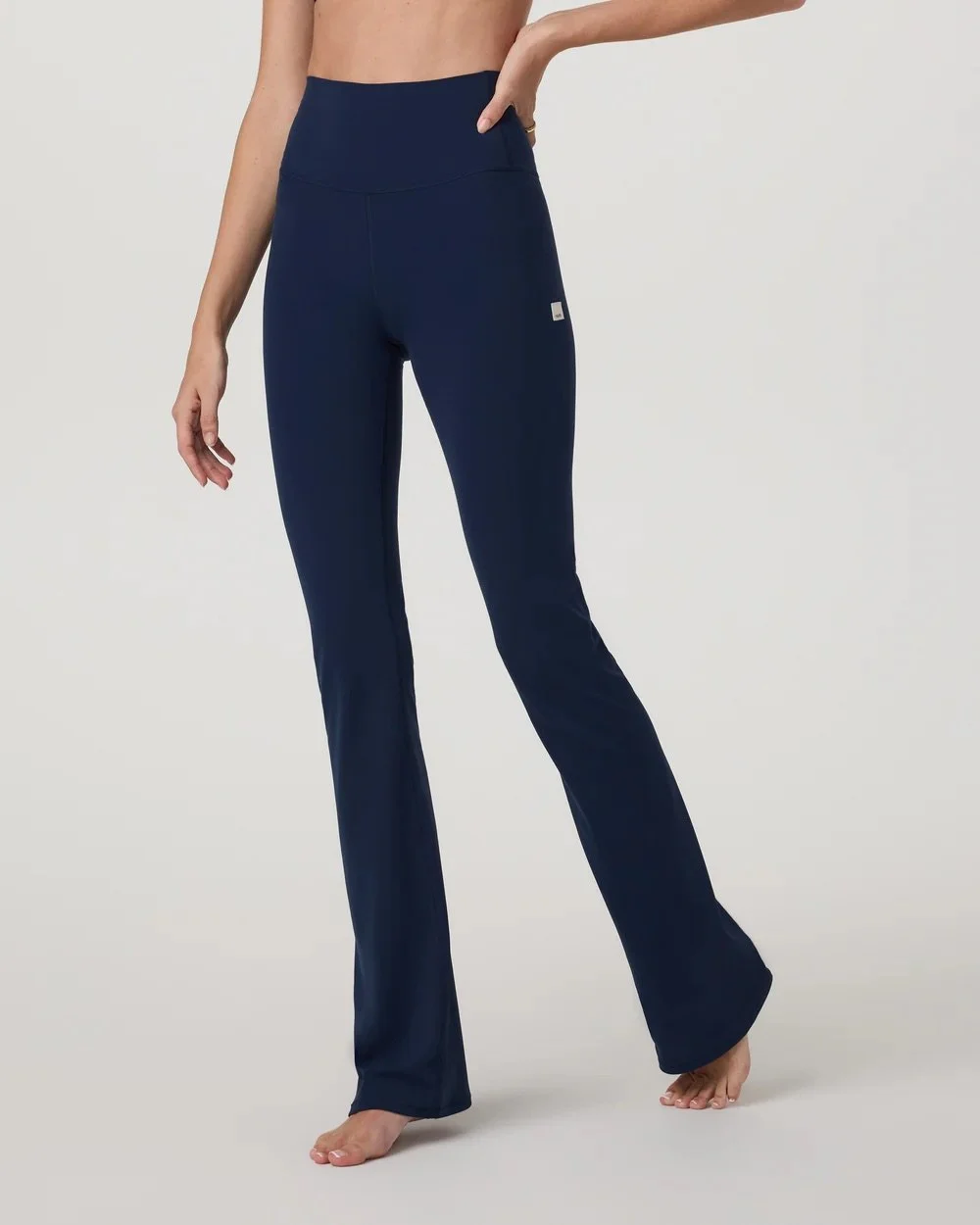 Vuori AllTheFeels Slim Flare
