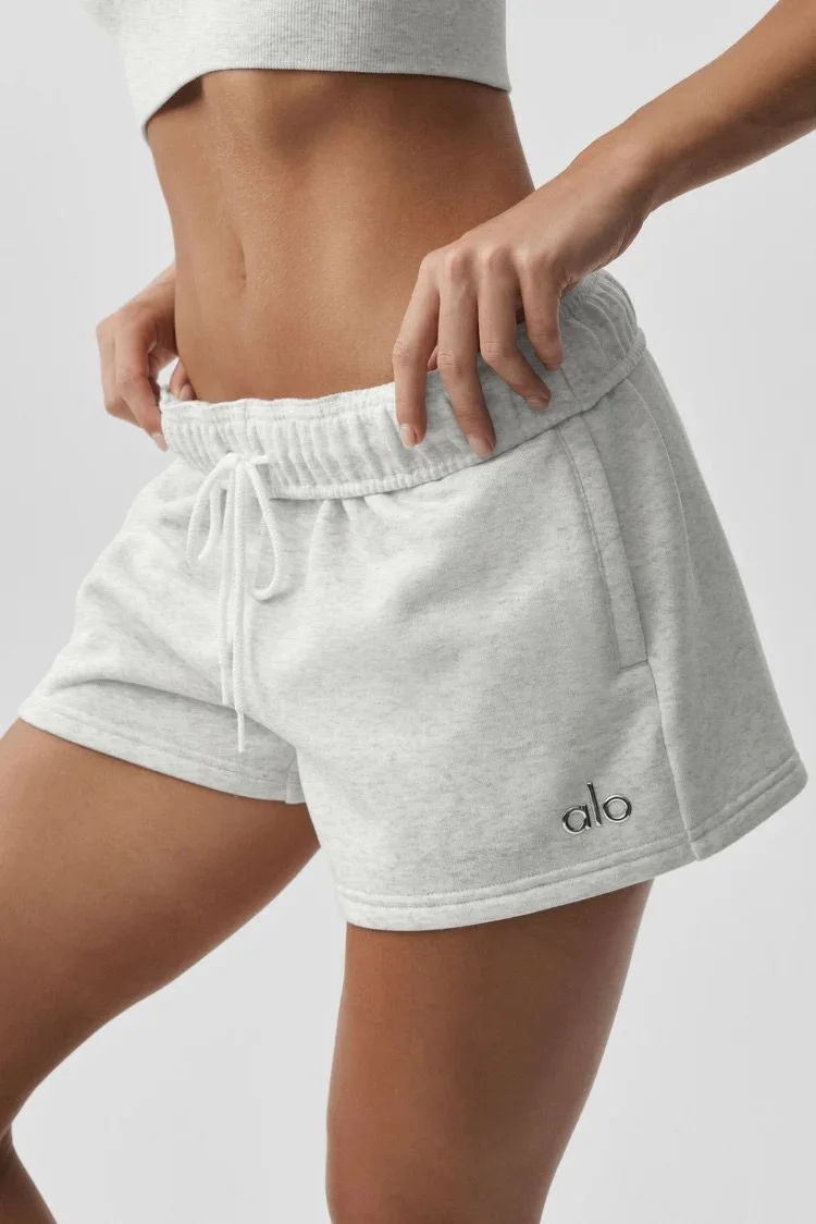 Accolade Short