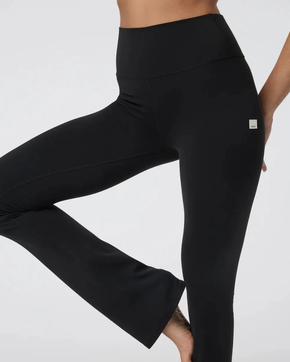Vuori AllTheFeels Slim Flare
