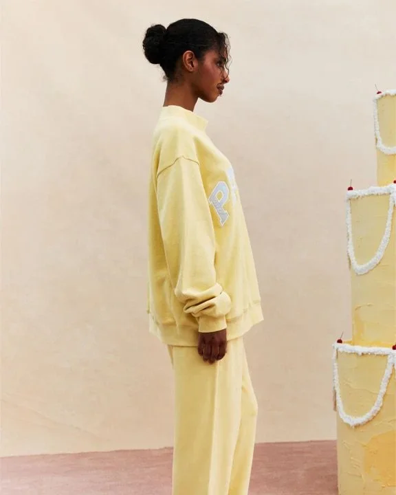 Varsity Mockneck - Banana Cream