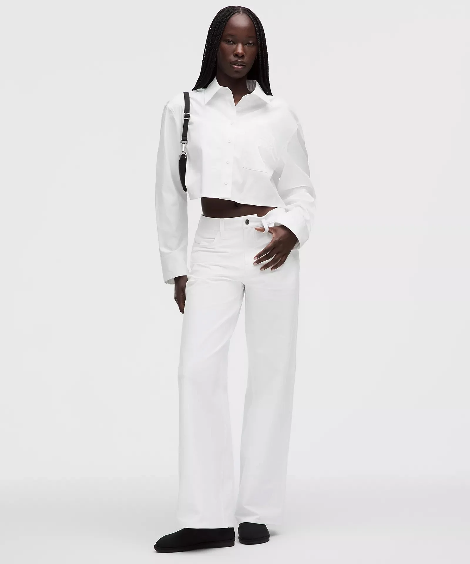 EasyFive Low-Rise Classic Wide-Leg Pant Short