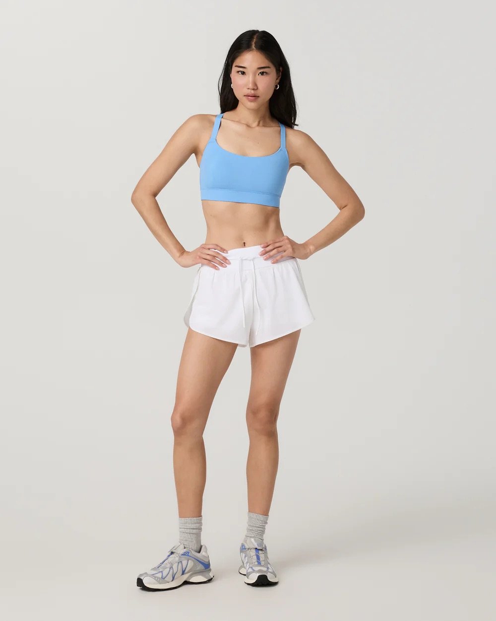 V1 Bra