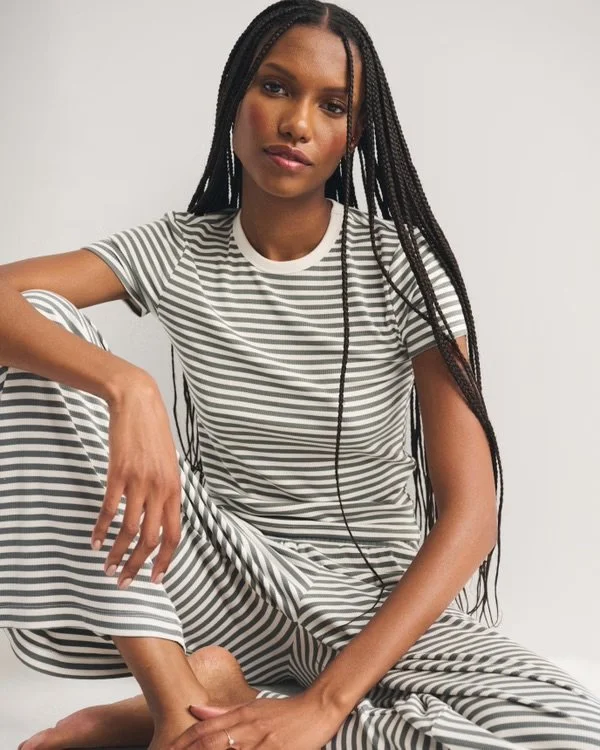 Short-Sleeve Ribbed Lounge Tee