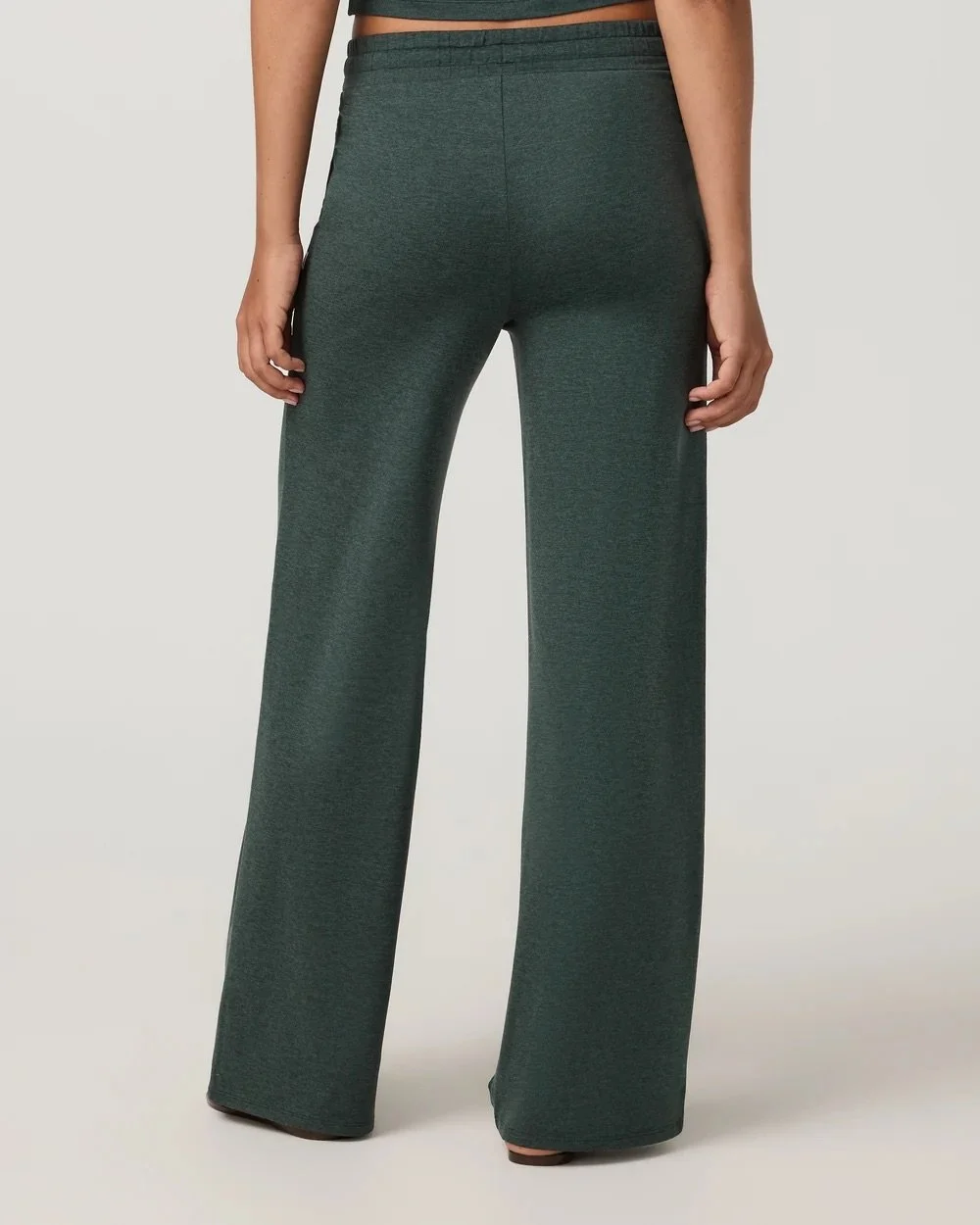 Halo Essential Wideleg Pant