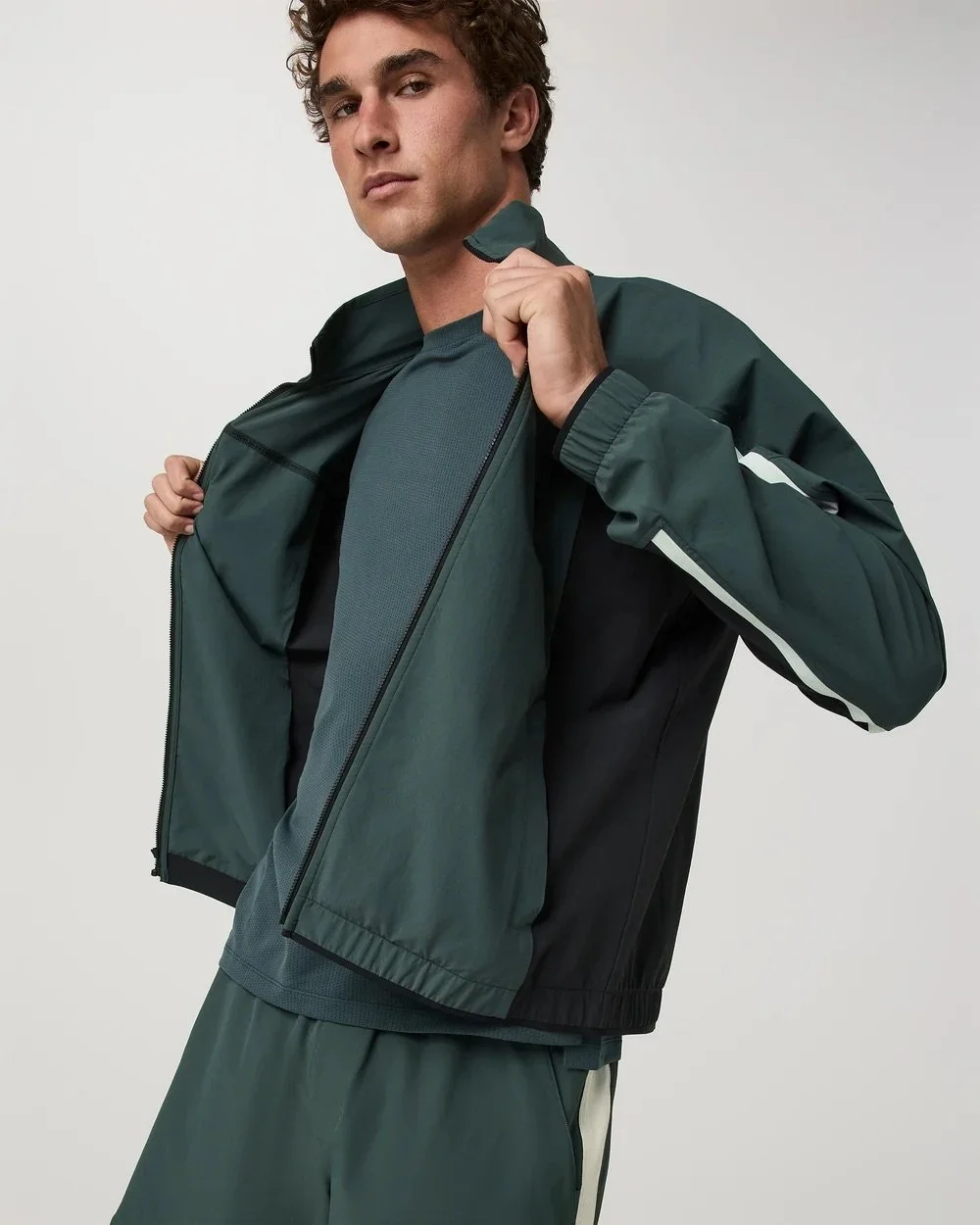 Crosscourt Jacket 2.0