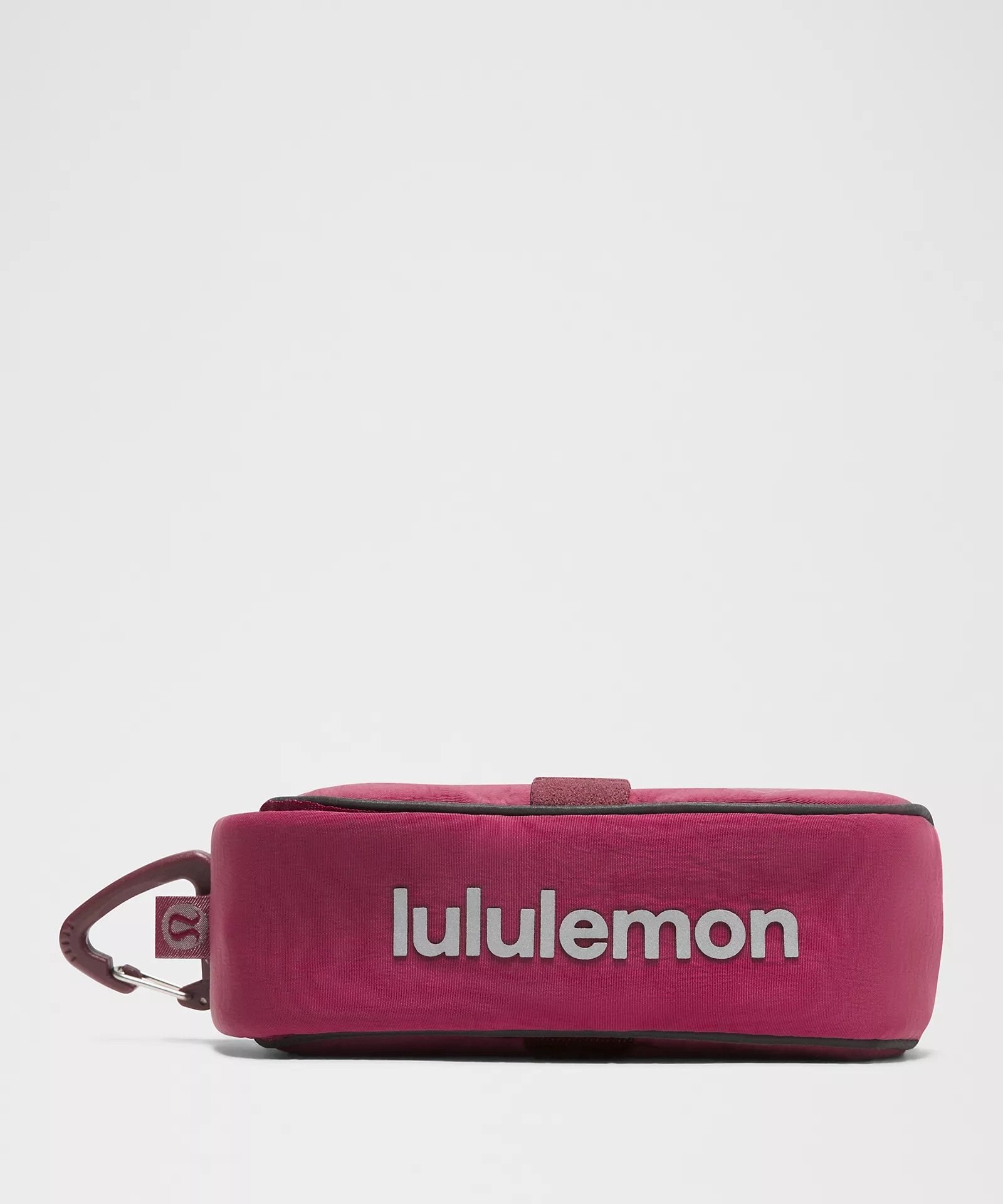 Clippable Nano Golf Pouch