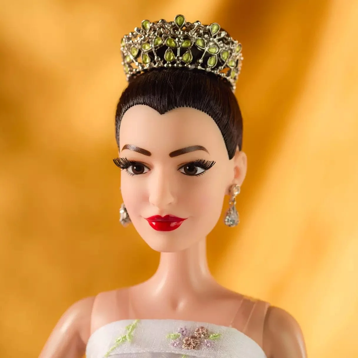 Mia Thermopolis Limited Edition Doll