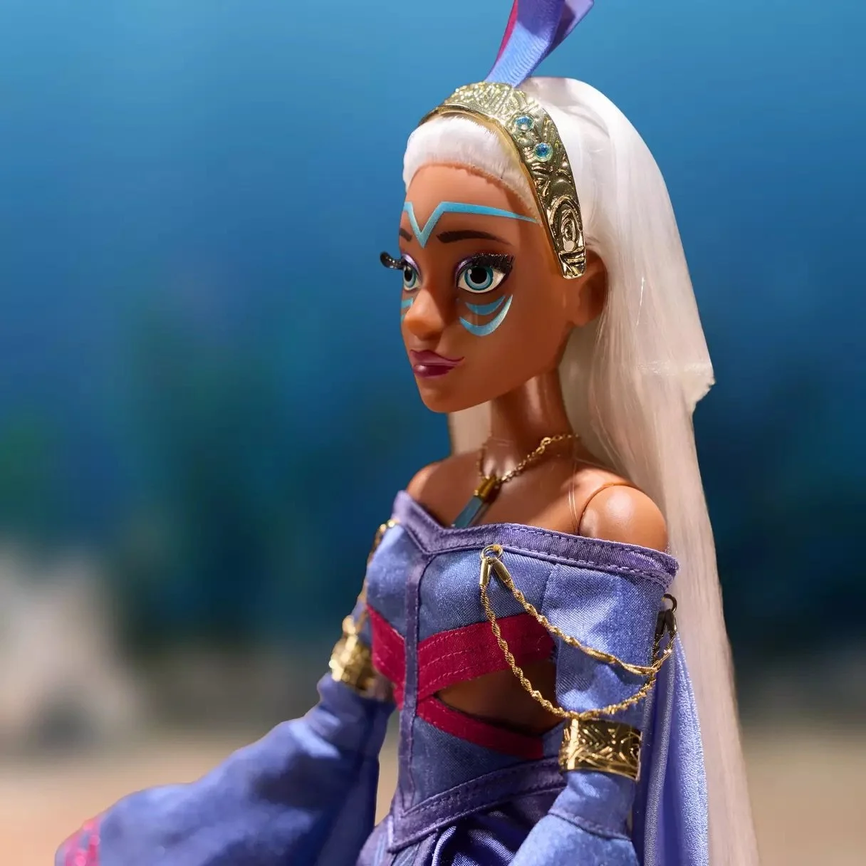 Milo Thatch &amp; Princess Kida Limited Edition Doll Set