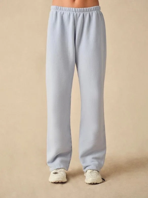 Midweight Sweats Staple Straight Leg Sweatpants