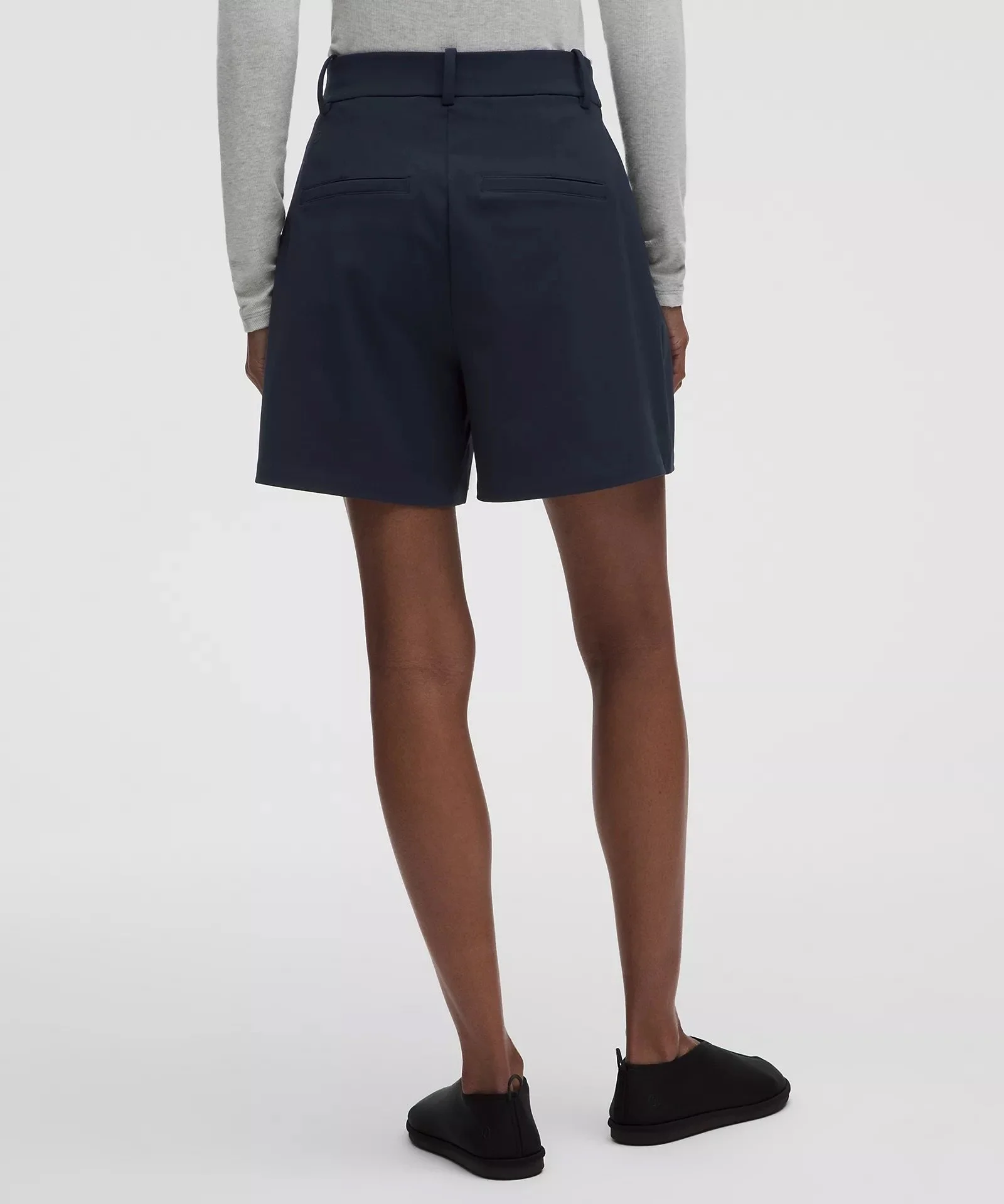 Daydrift Pleated High-Rise Short 5"