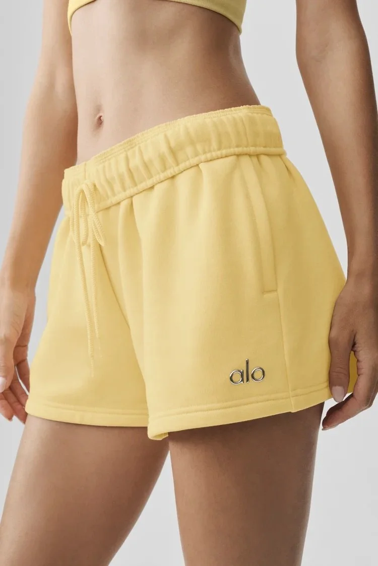 Accolade Short