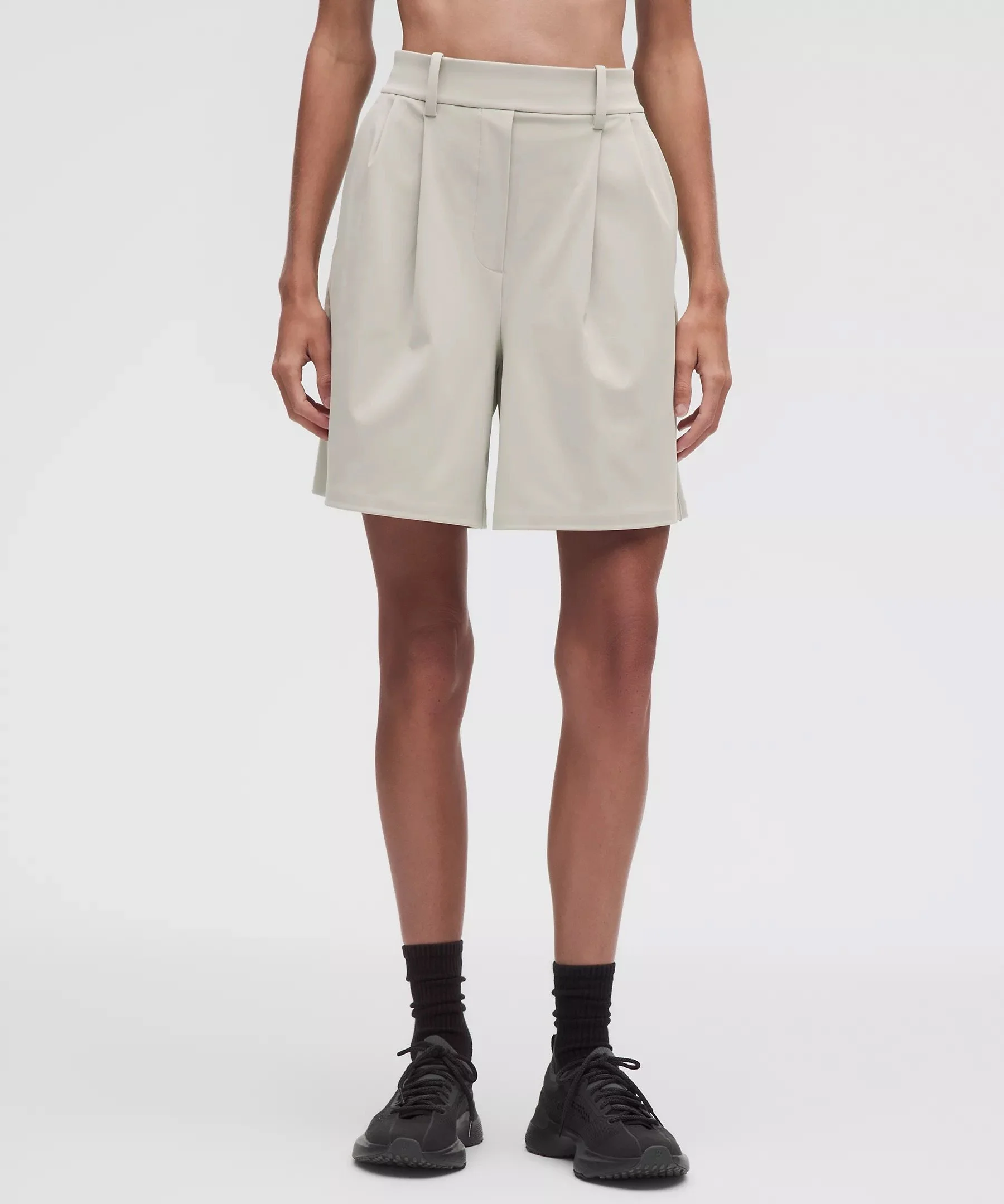 Daydrift Pleated High-Rise Short 7"