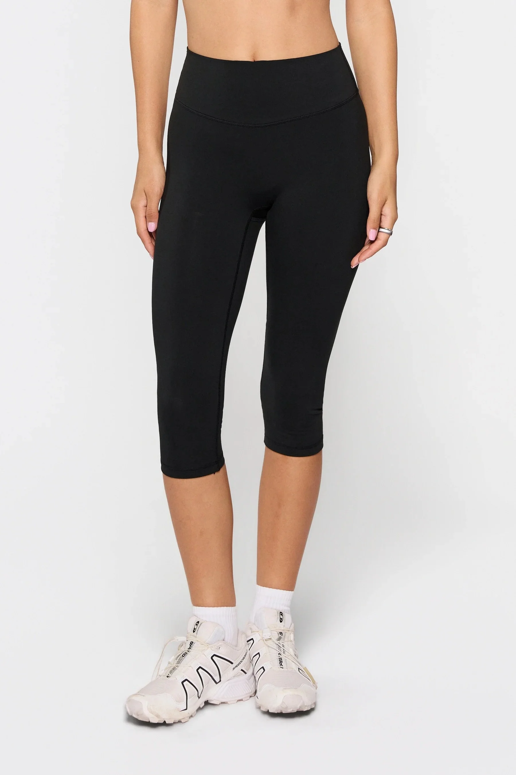 Capri Leggings - Black