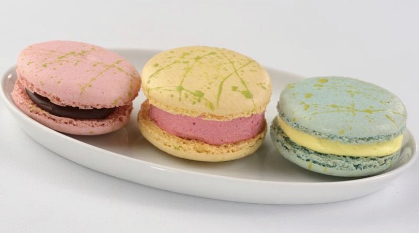 Easter Macarons
