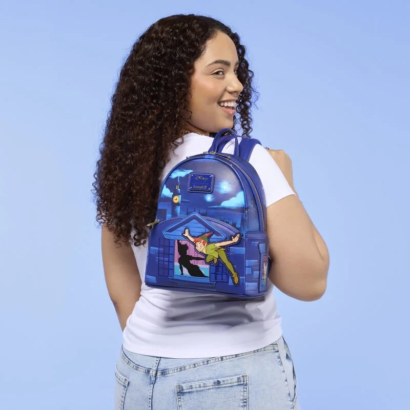 New Disney Loungefly Peter Pan London Light-Up Mini Backpack