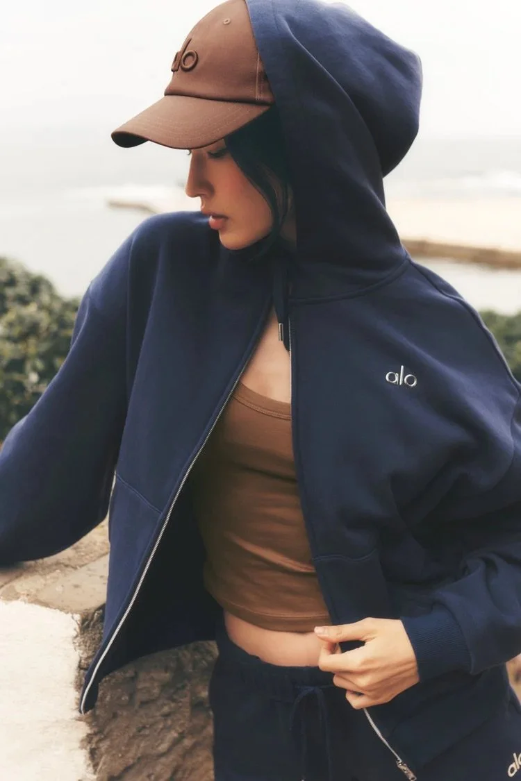 Alo Yoga Navy Collection - May 2026