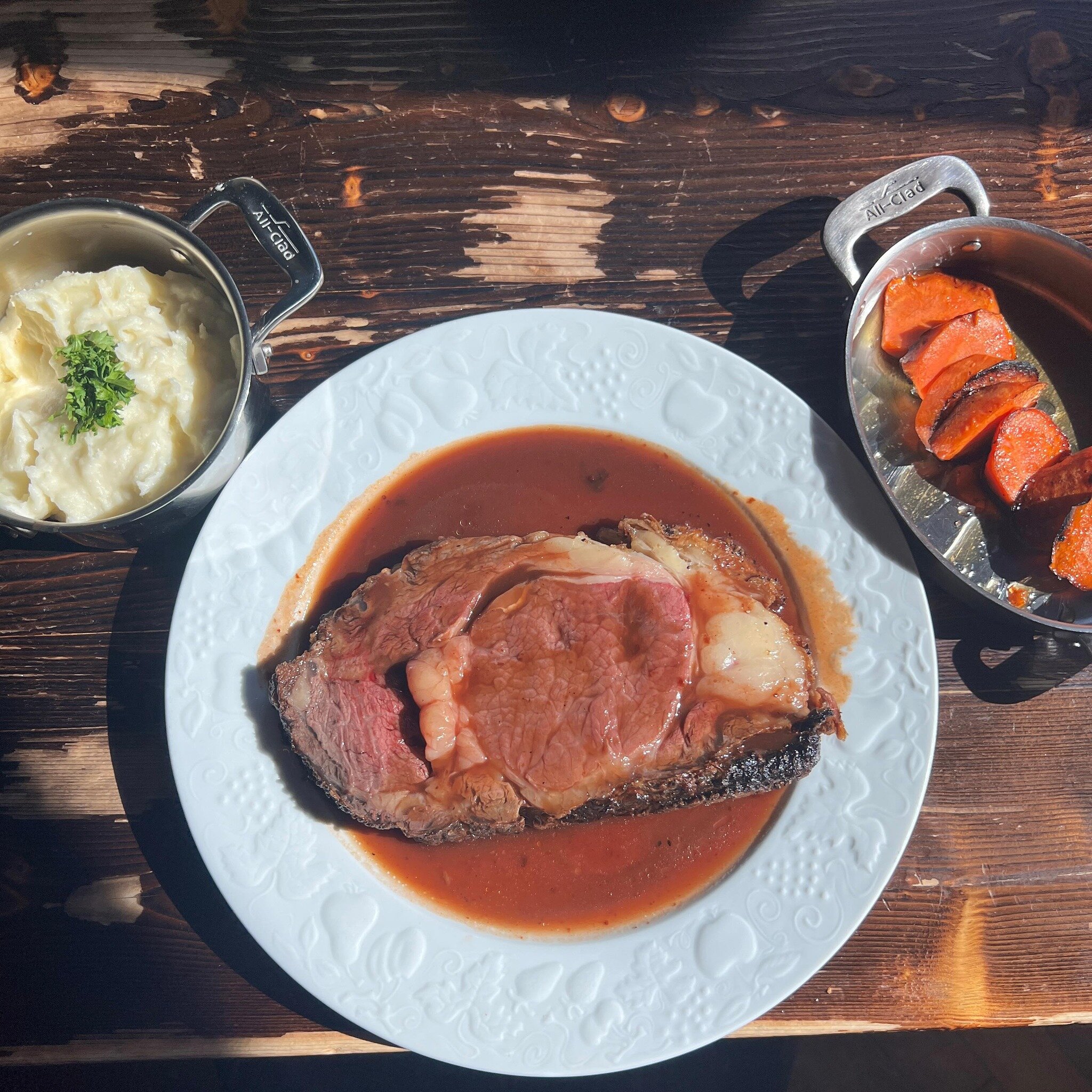 Every Wednesday is Prime Rib night at @patrickhenryswt .  In addition to our regular menu,  enjoy our delicious, slow cooked prime rib with a side of mashed potatoes, red wine au jus and vegetables.  Available in 12oz or 16 oz cuts.