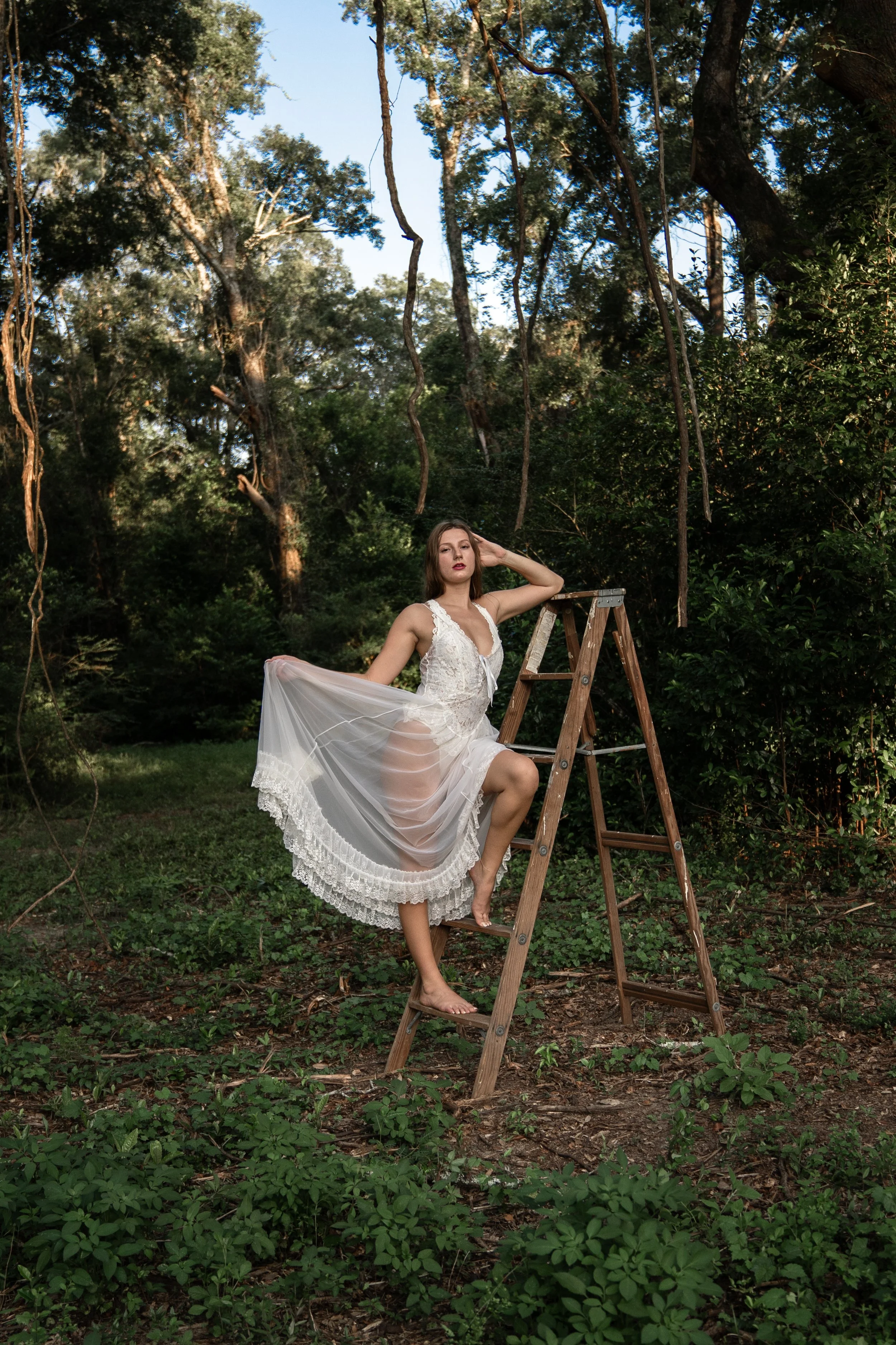 VAN LANEN_8-13-23_Boho Shoot-353.jpg