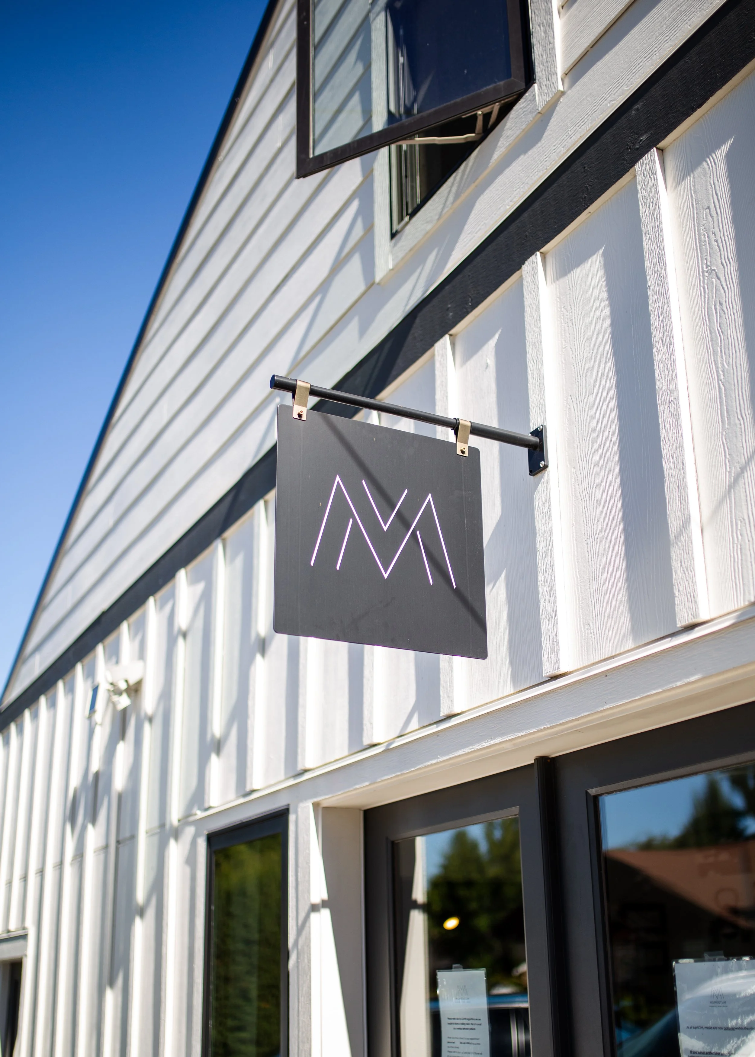 Momentum Chiropractic + Sports Medicine